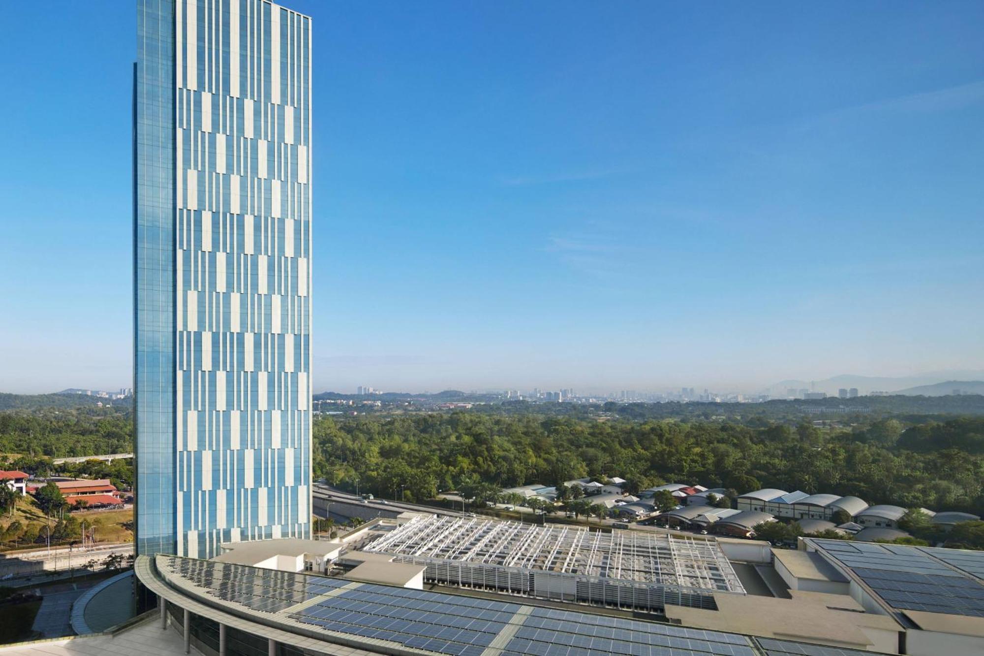 Le Meridien Putrajaya Eksteriør bilde The proposed tower