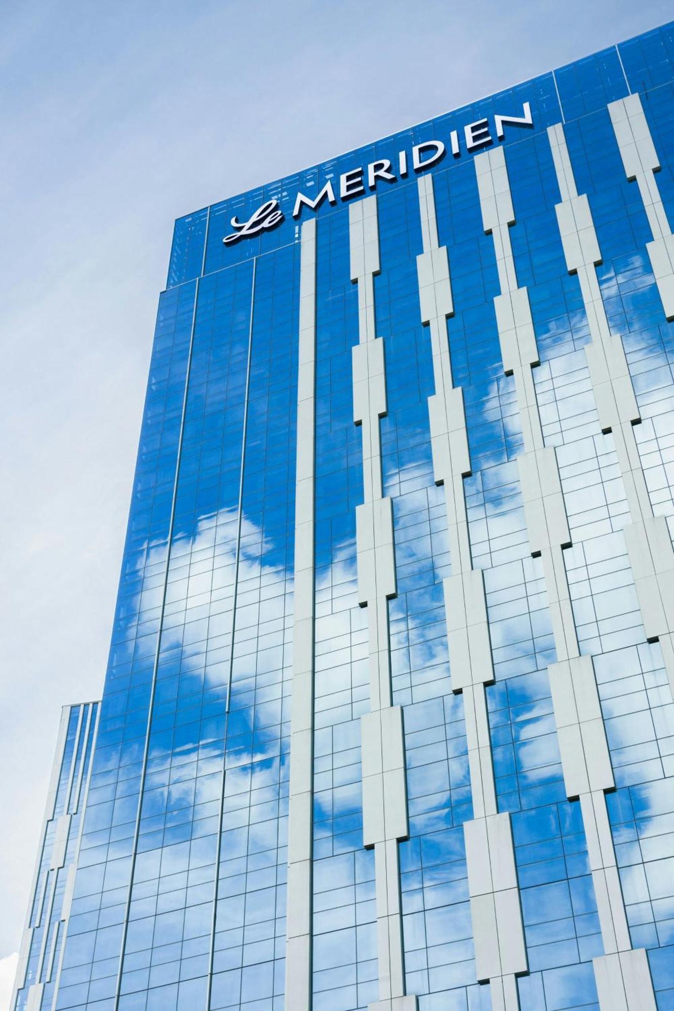 Le Meridien Putrajaya Eksteriør bilde The building's facade